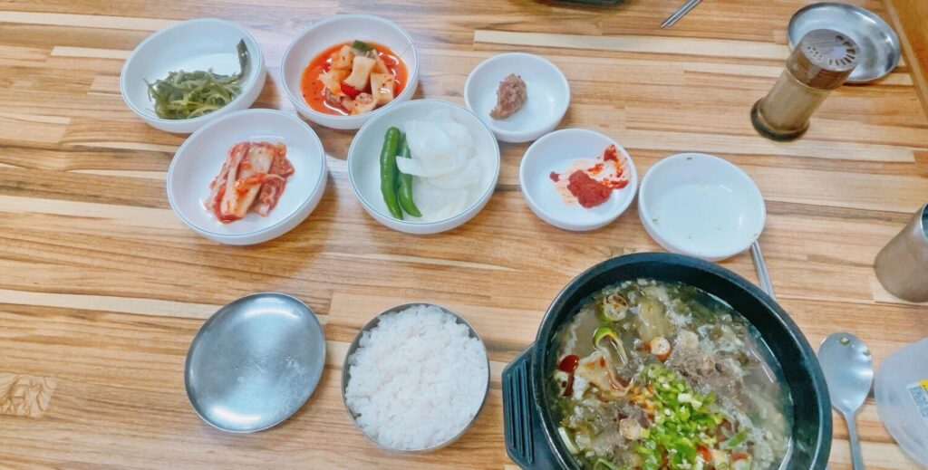 상주 해장국 식당