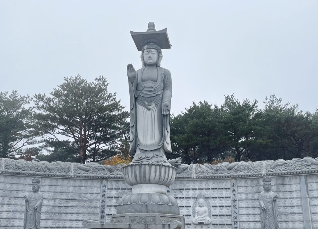 강원도 고성 여행, 금강산 화암사 미륵전